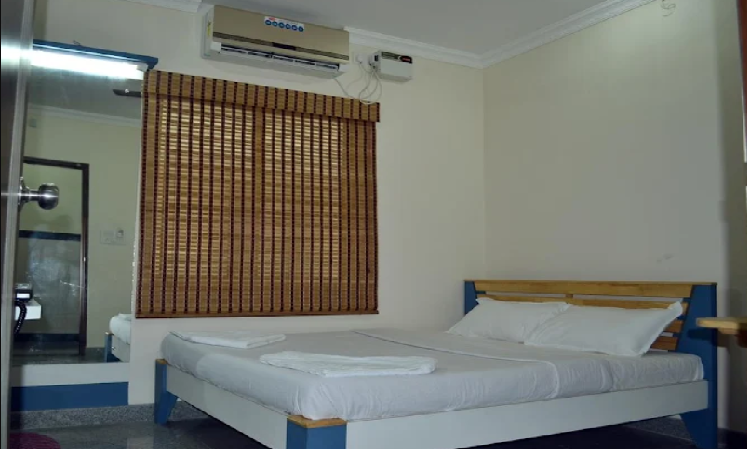 1 x AC Room